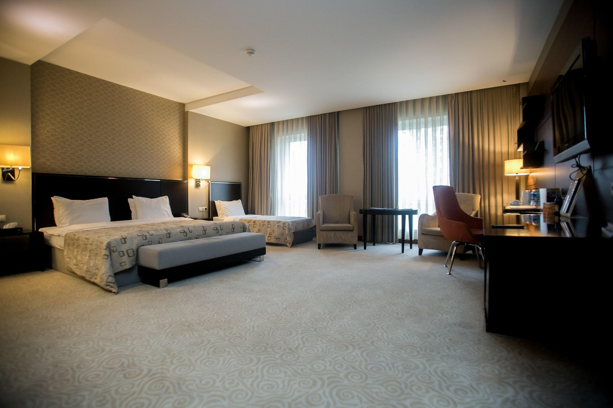 Point Hotel Baky Esterno foto