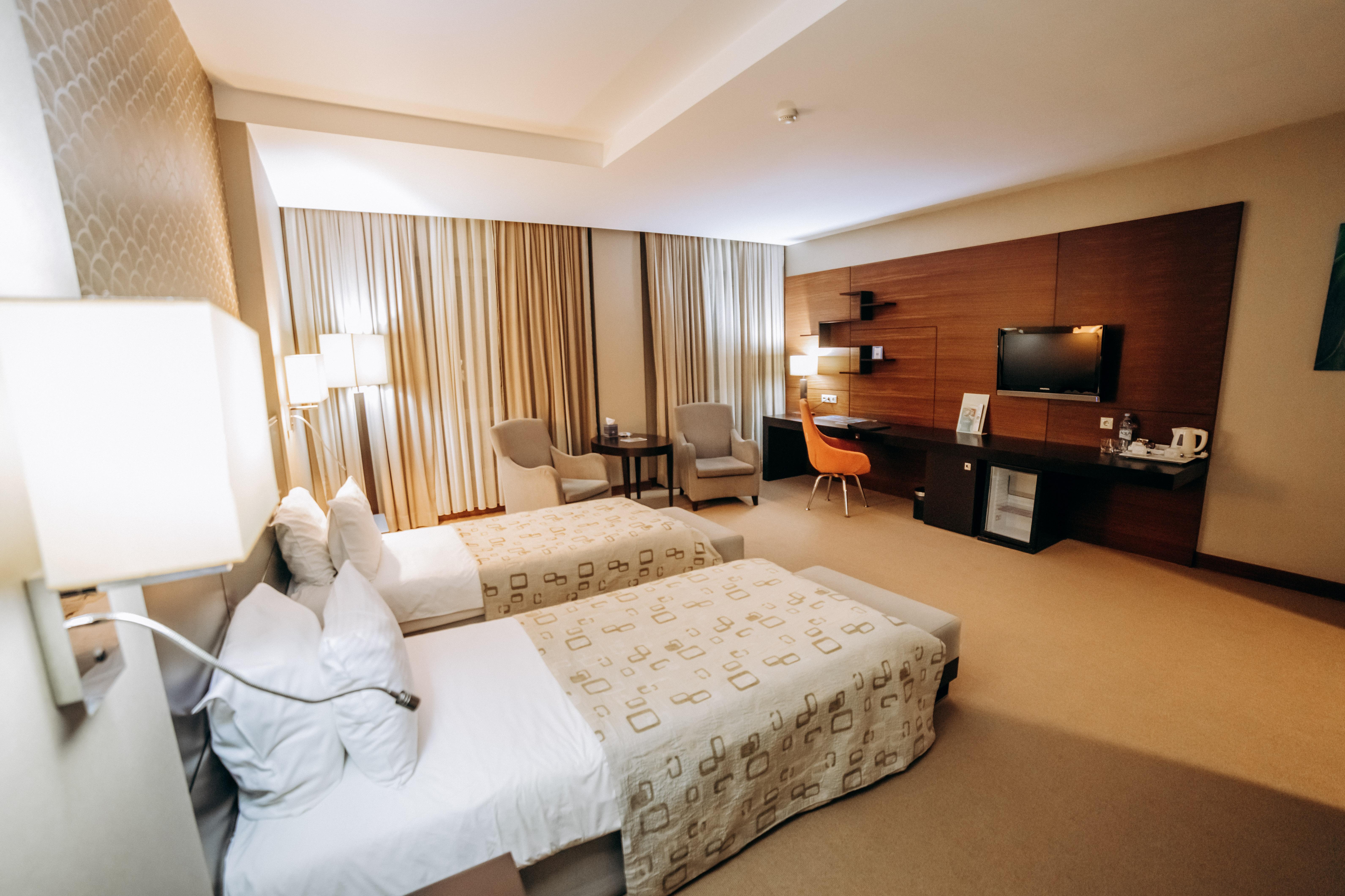 Point Hotel Baky Esterno foto
