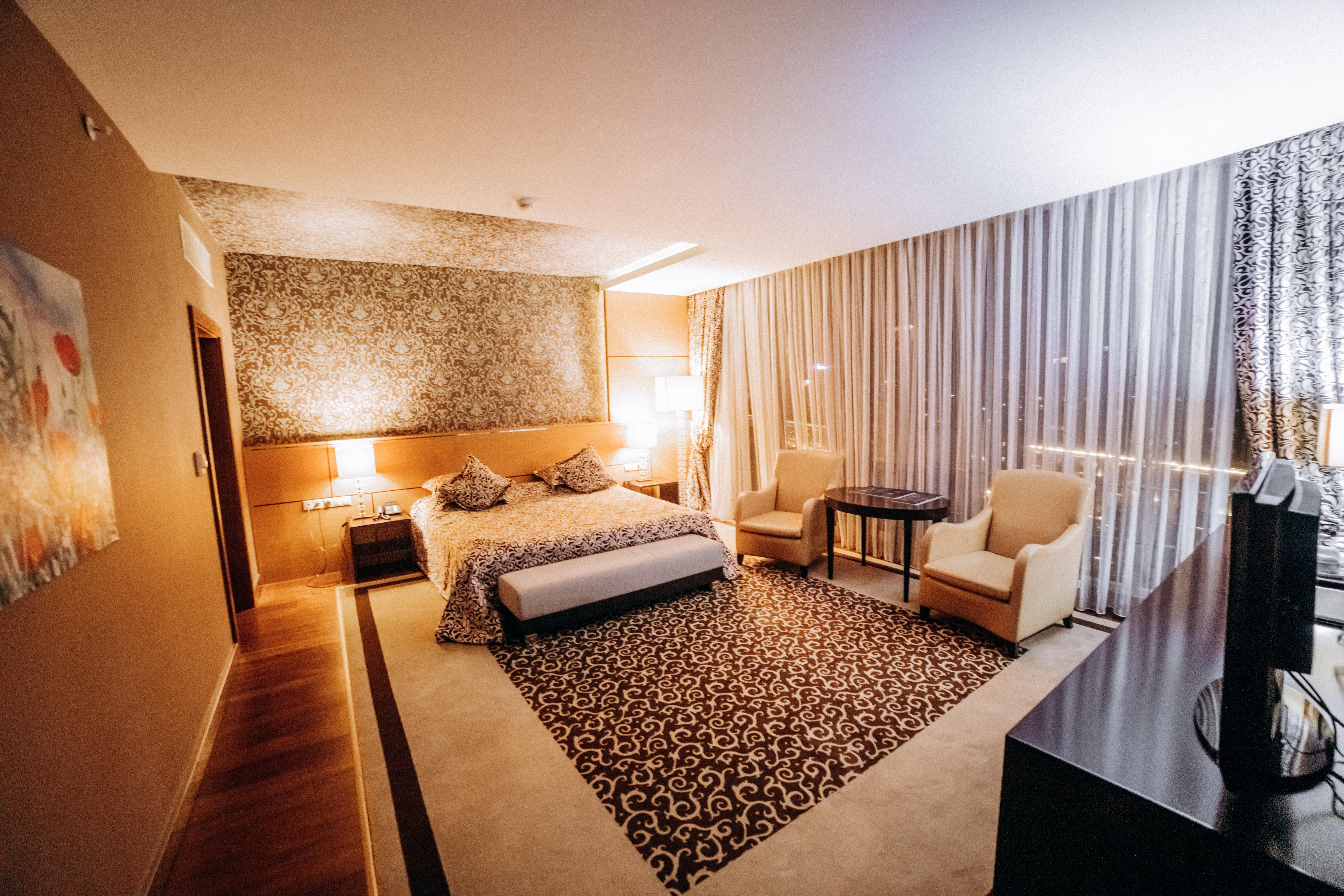 Point Hotel Baky Esterno foto
